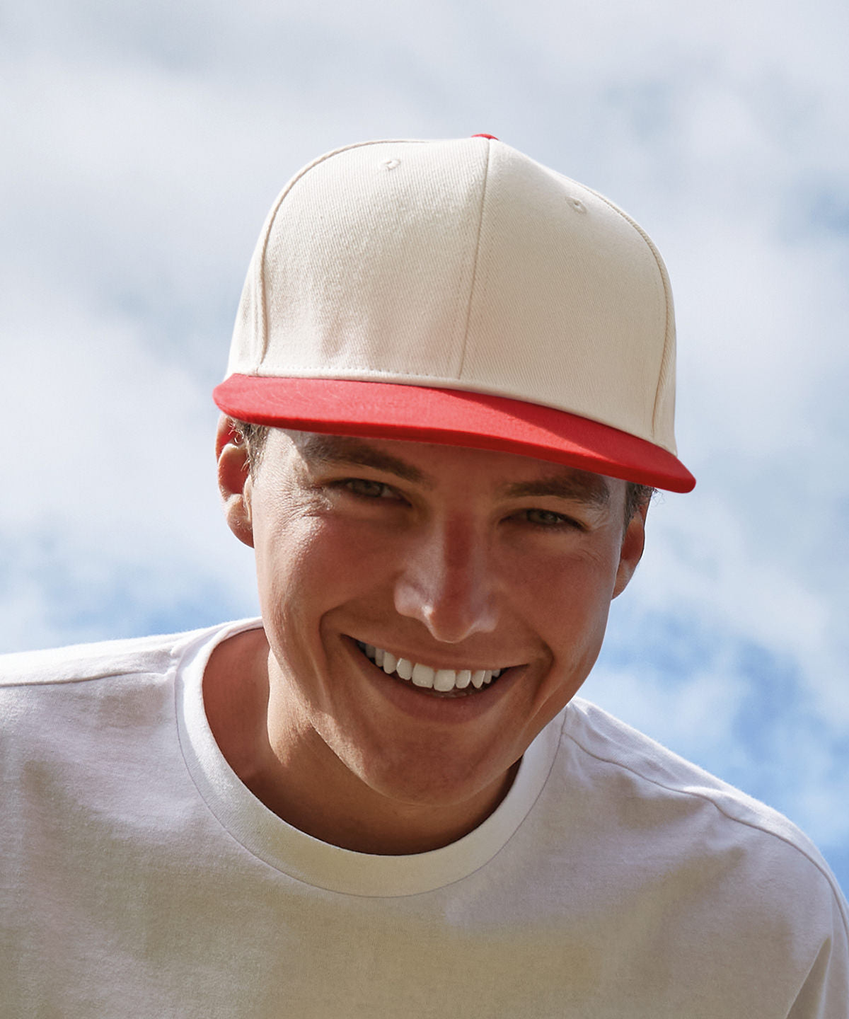 Beechfield BC662 Contrast flat peak 6-panel cap