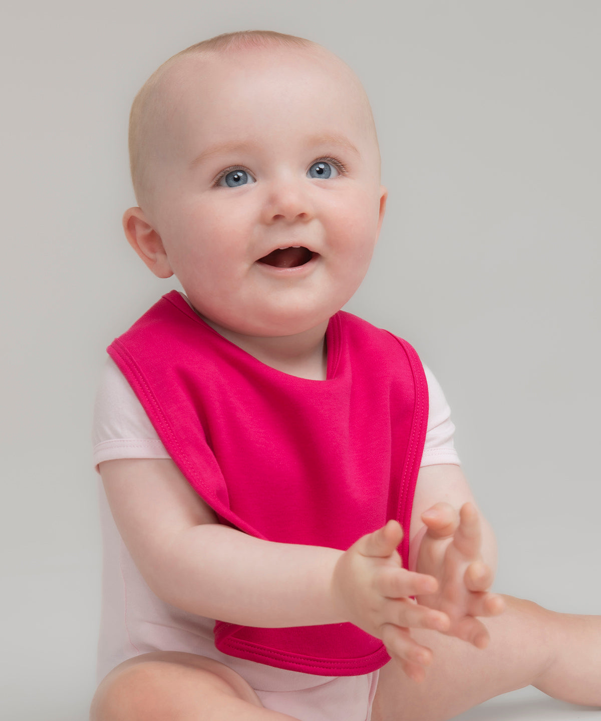 Larkwood LW82T Plain and contrast bib