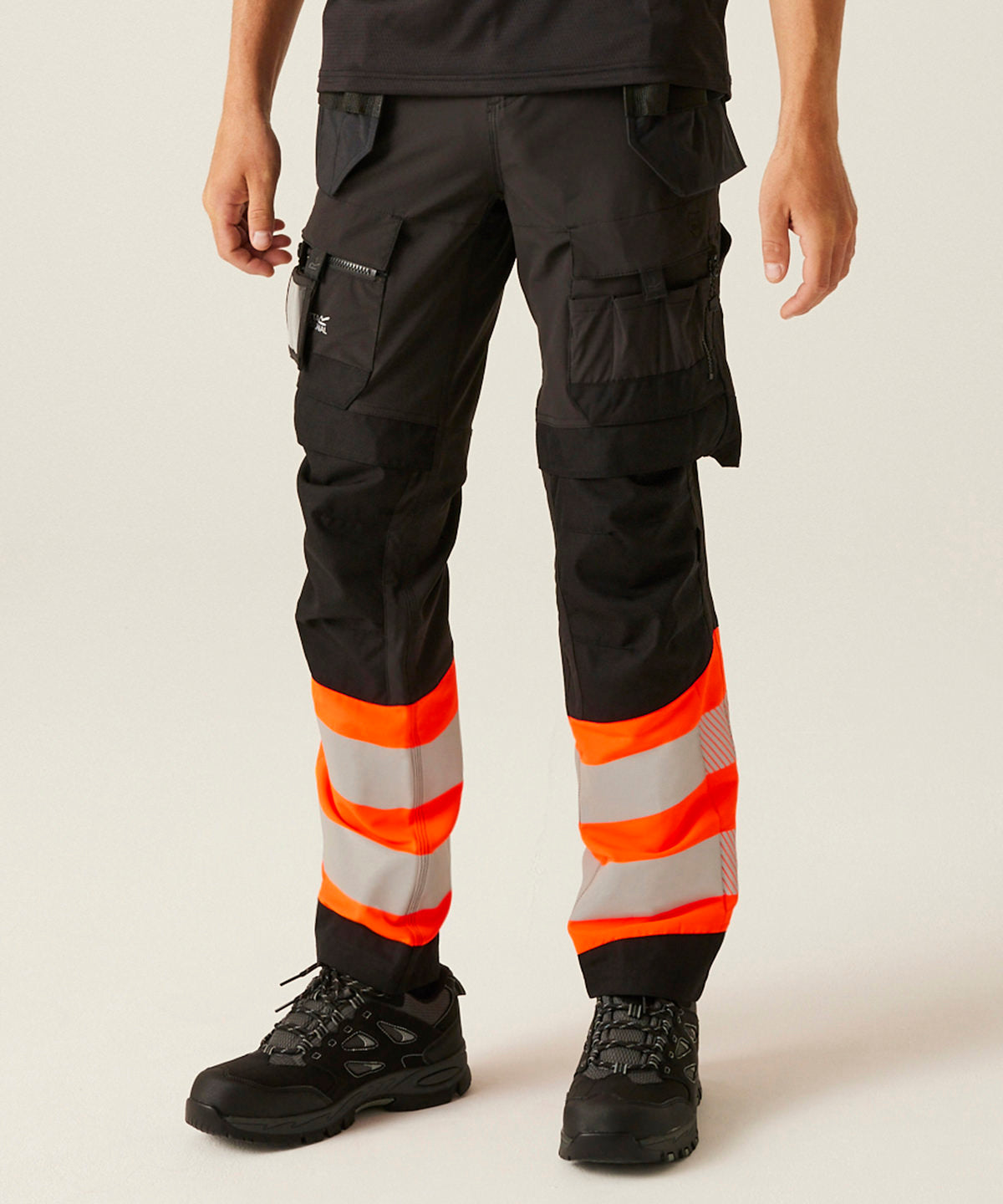 Regatta High Visibility RG480 Hi-Vis X-Pro Stretch holster trousers (Class 1)