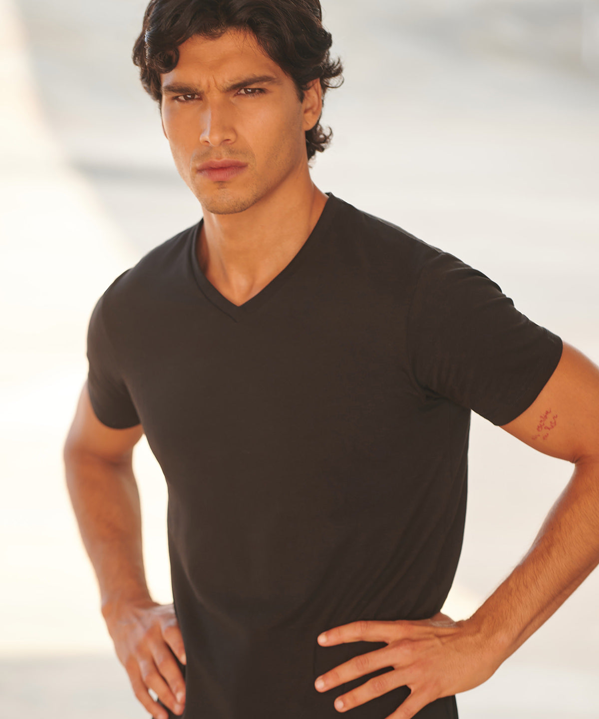 SF SF122 Men's feel good stretch v-neck t-shirt