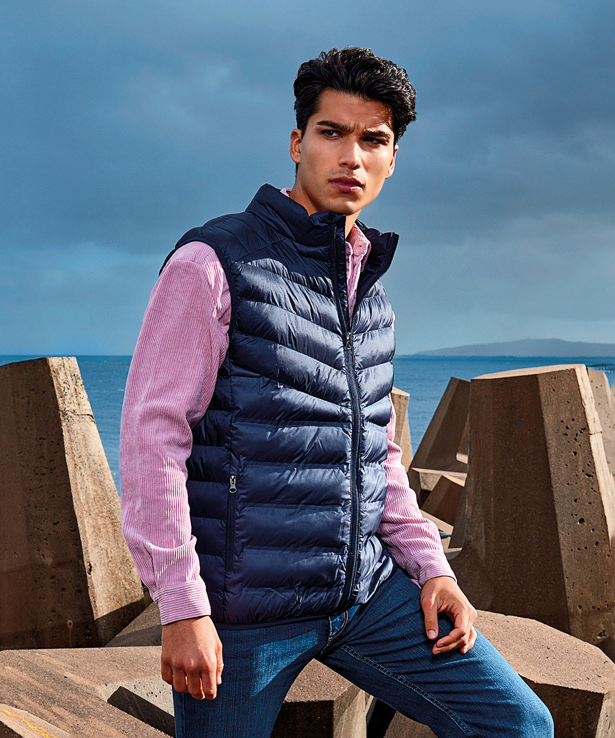 2786 TS017 Mantel moulded gilet