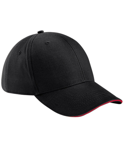 Beechfield BC020 Athleisure 6-panel cap in Black/Classic Red