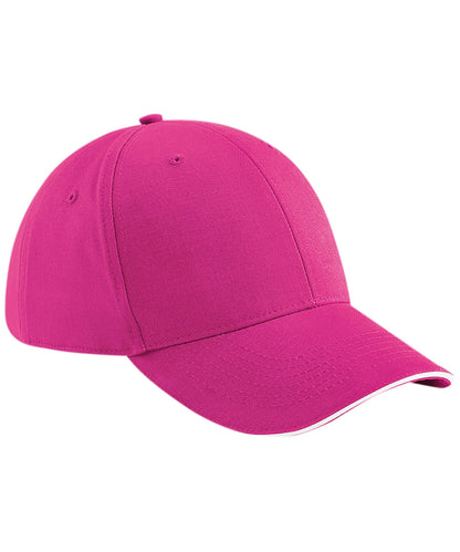 Beechfield BC020 Athleisure 6-panel cap in Fuchsia/White