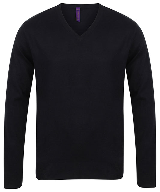 Henbury HB720 12 gauge v-neck jumper in Black