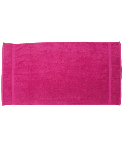 Towel City TC004 Luxury range bath towel in Fuchsia