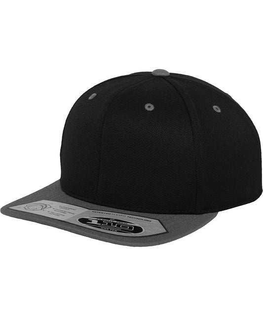 Flexfit by Yupoong YP020 110 fitted snapback (110) in Black/Grey