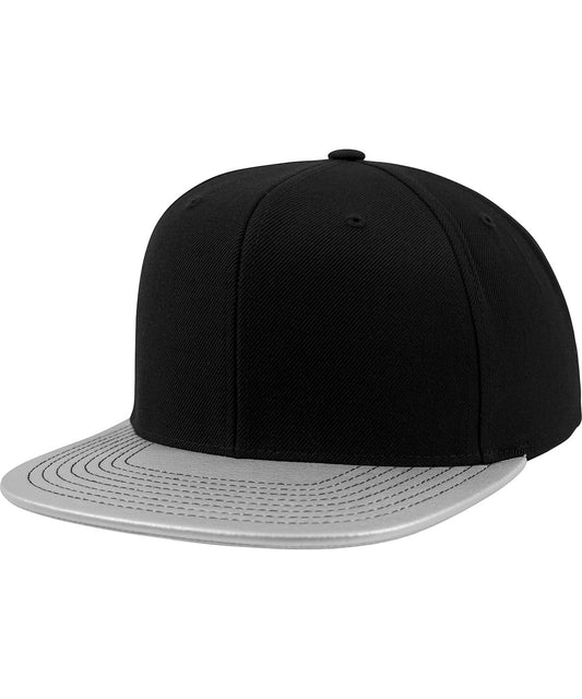 Flexfit by Yupoong YP024 Metallic visor snapback (6089PU) in Silver