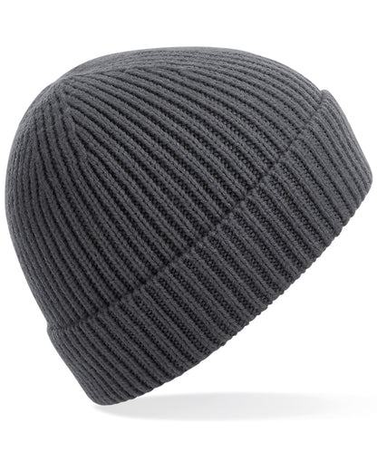 Beechfield BC380 Engineered knit ribbed beanie in Graphite Grey