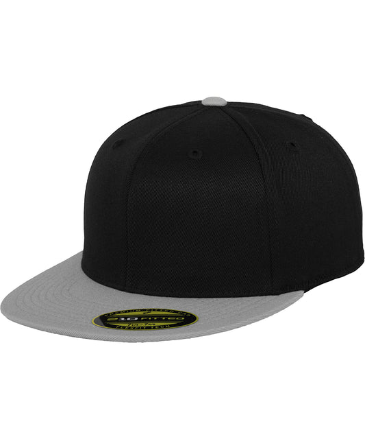 Flexfit by Yupoong YP092 Premium 210 fitted 2-tone (6210T) in Black/Grey