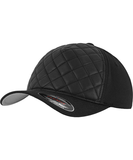 Flexfit by Yupoong YP118 Diamond quilted Flexfit (6277Q) in Black