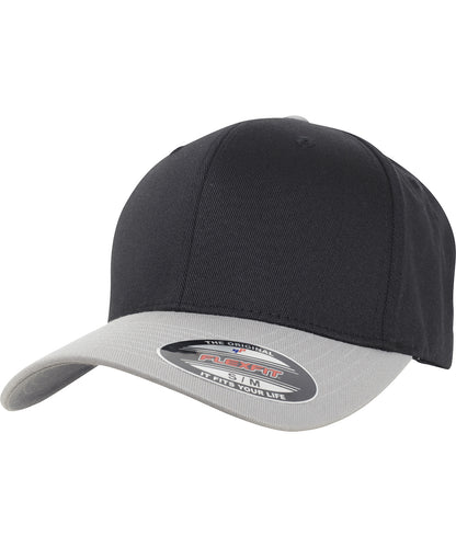 Flexfit by Yupoong YP120 Flexfit woolly combed 2-tone (6277T) in Black/Silver