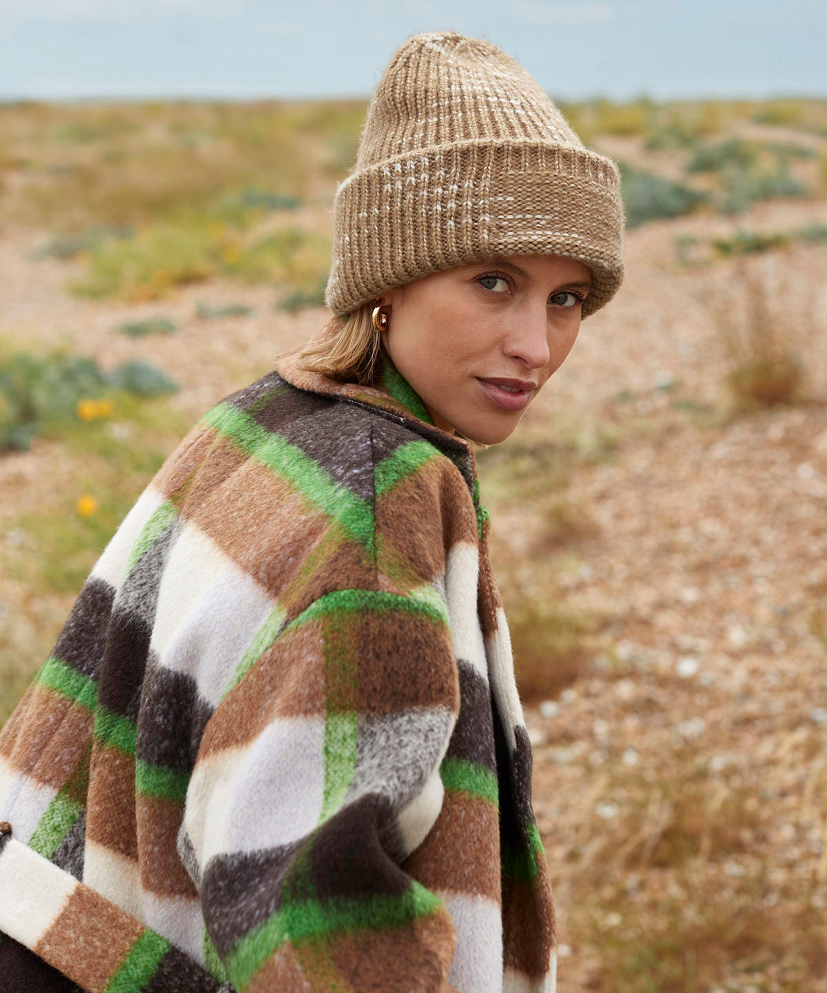 Beechfield B330R Chunky knit reverse patch beanie