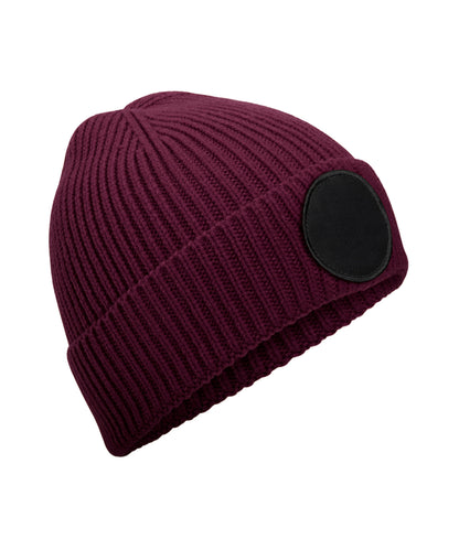 Beechfield B332R Circular fashion patch beanie in Burgundy/Black