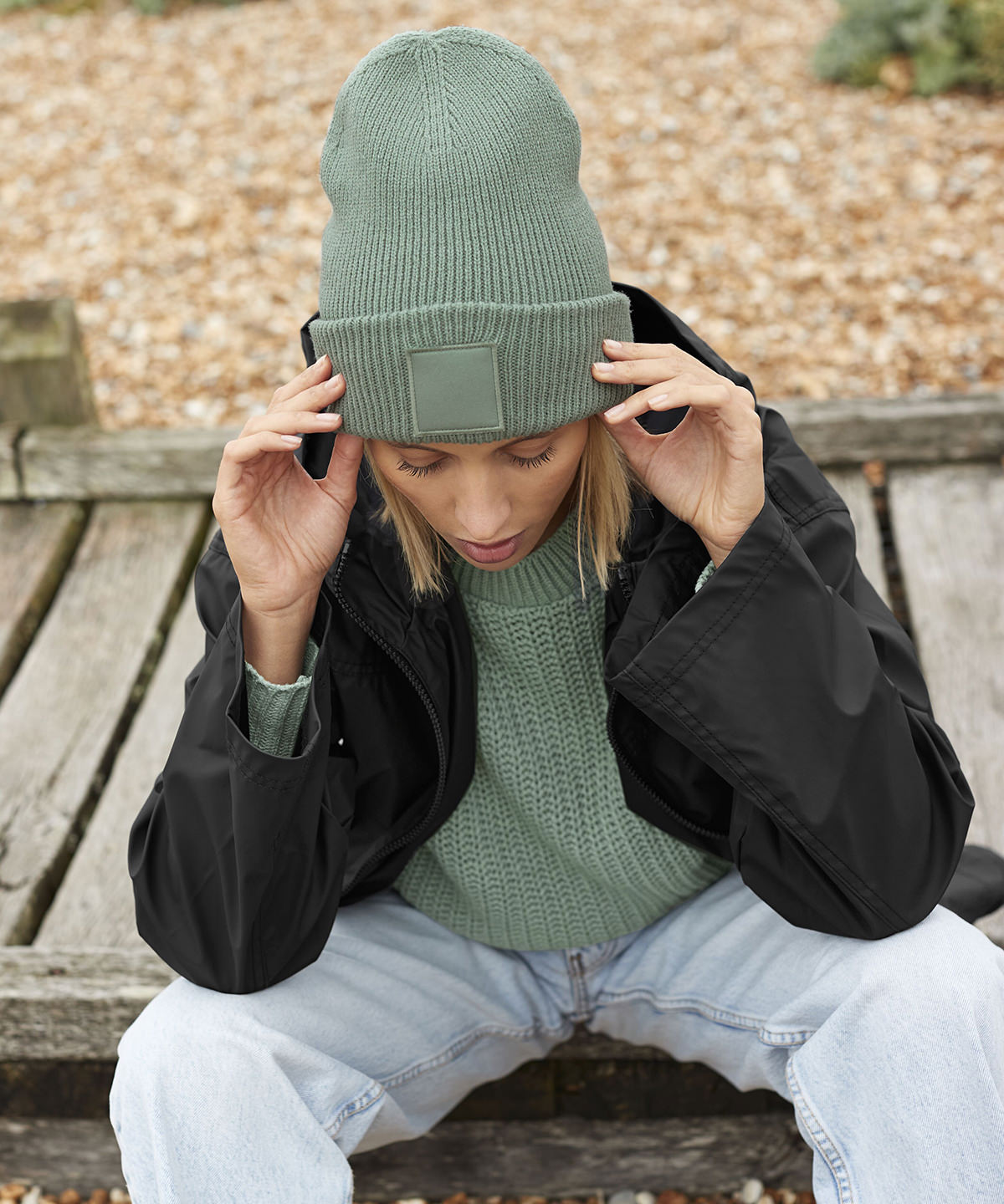 Beechfield B336R Deep-cuffed tonal patch beanie