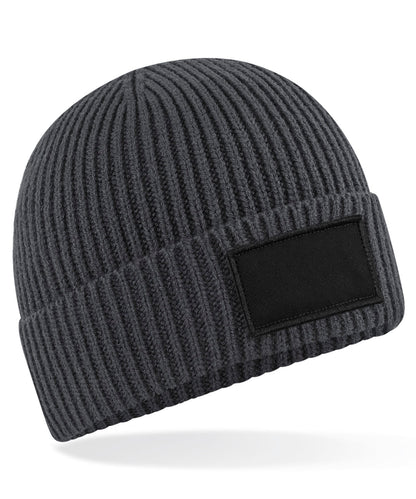 Beechfield B442R Fashion patch beanie in Graphite Grey/Black