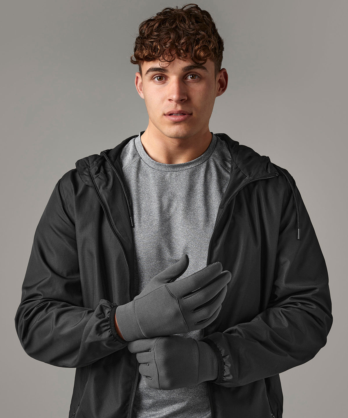 Beechfield BC310 Softshell sports tech gloves