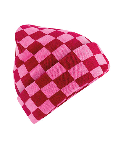 Beechfield BC531 Checkerboard beanie in Classic Red/True Pink