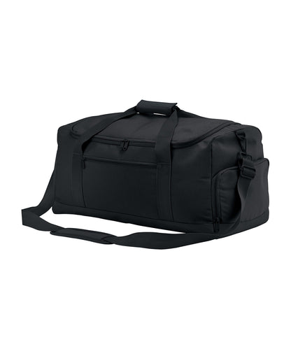 Bagbase BG561 Medium training holdall in Black