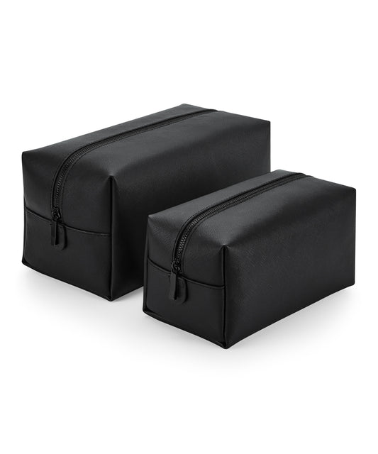 Bagbase BG749 Boutique toiletry/accessory case in Black/Black