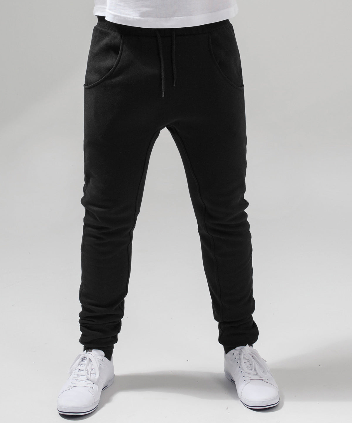 Build Your Brand BY013 Heavy deep-crotch sweatpants
