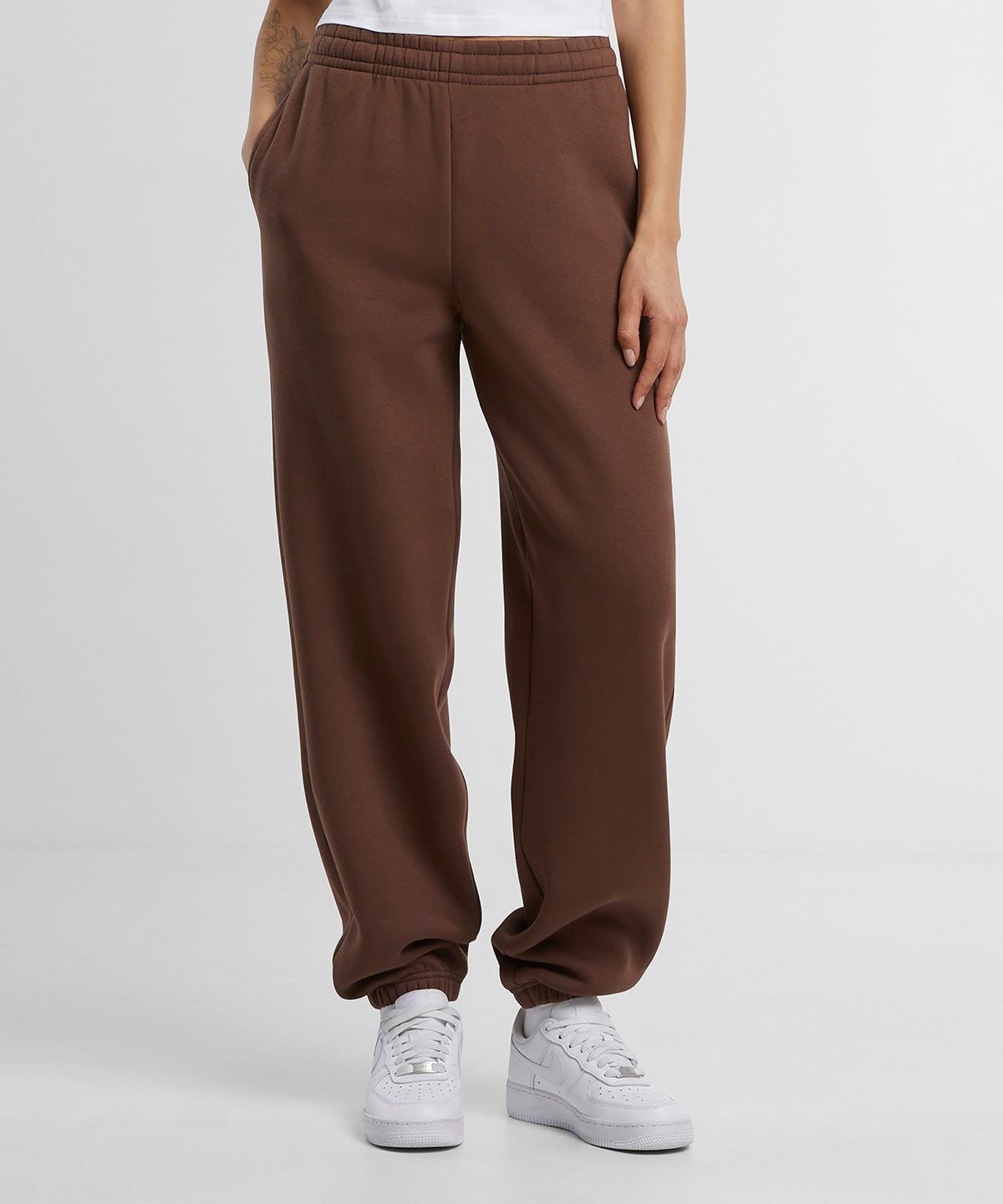 Build Your Brand BY291 Women’s fluffy sweatpants