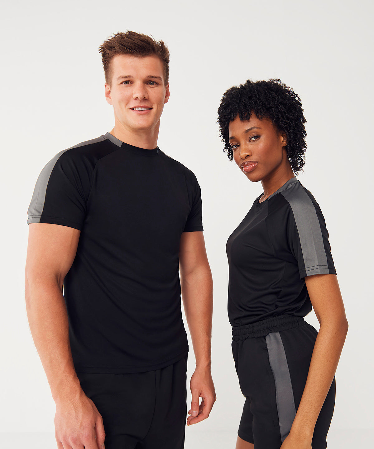 Finden & Hales LV290 Unisex team t-shirt