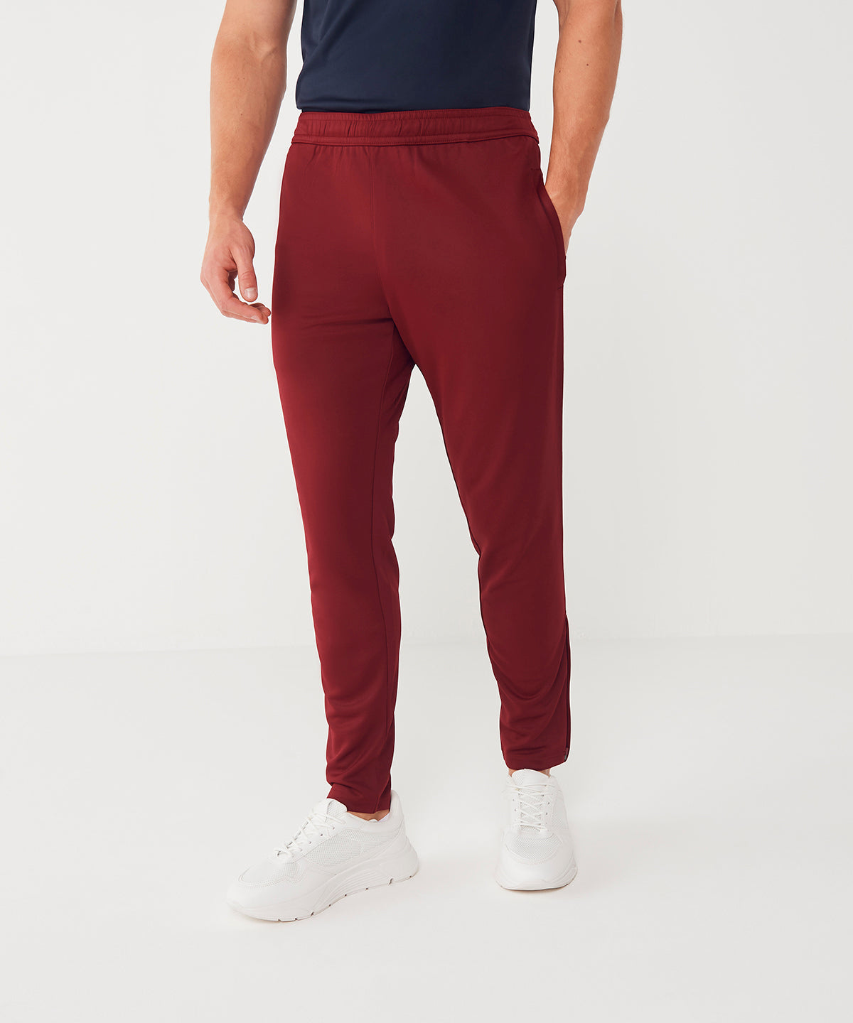 Finden & Hales LV881 Knitted tracksuit pants