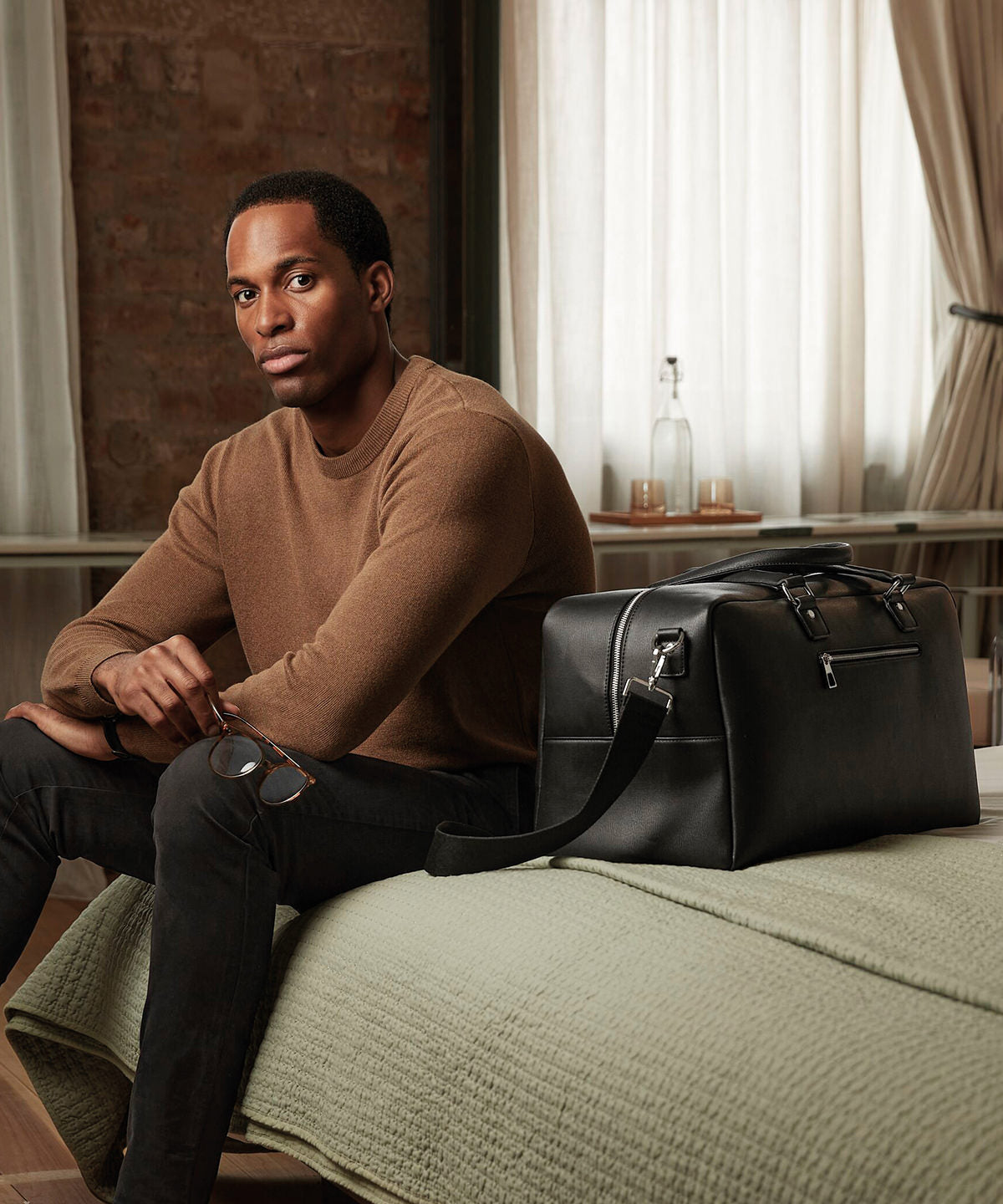 Quadra QD779 Tailored luxe PU wash bag