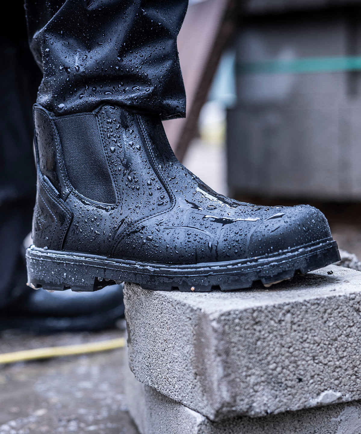 Regatta Safety Footwear RG570 Waterproof S3 Dealer boots