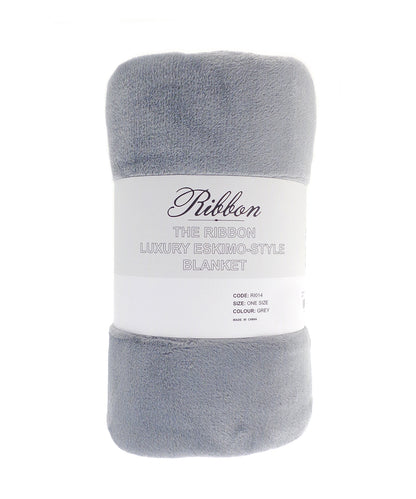 Ribbon RI014 Eskimo-style blanket in Grey