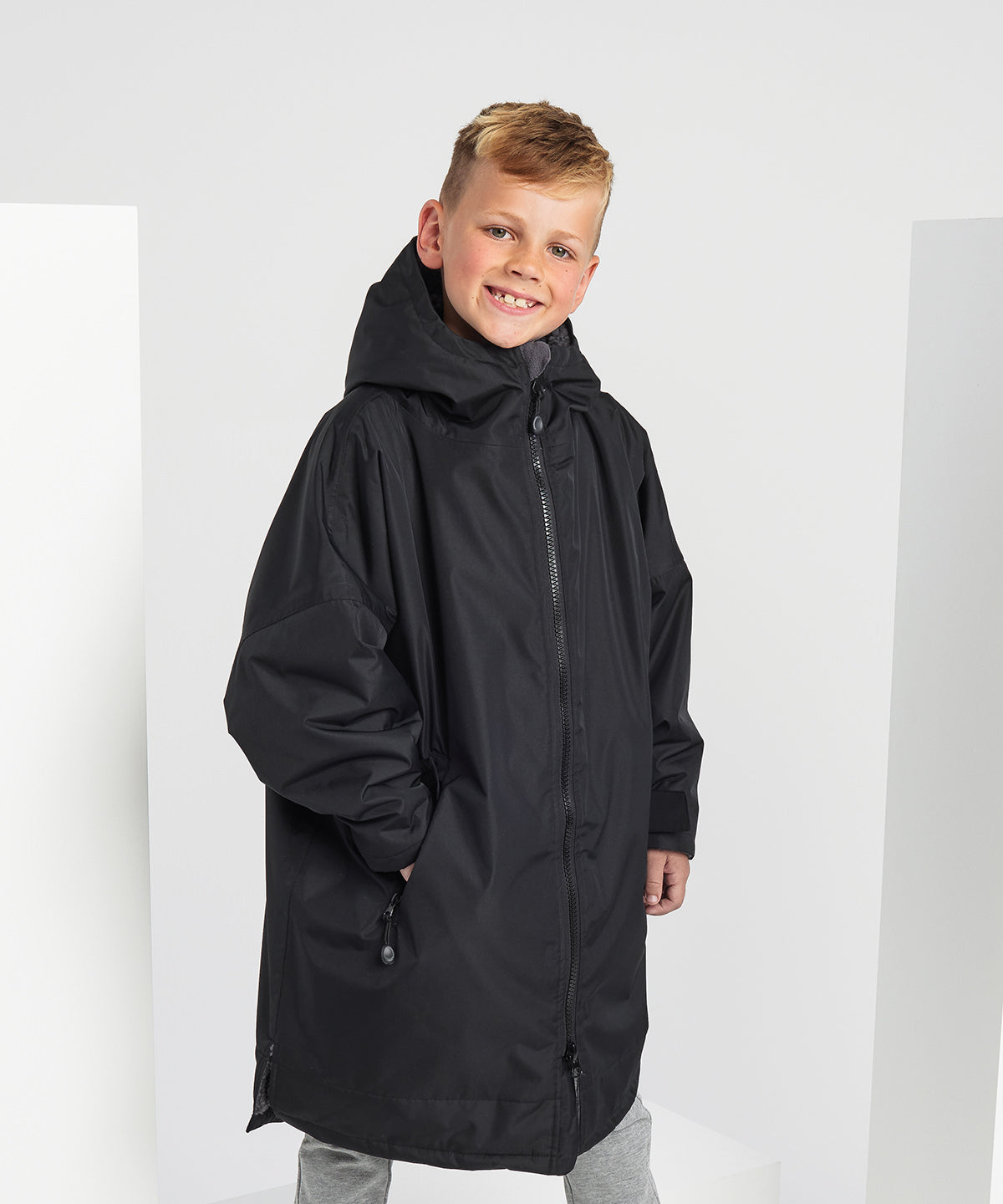 TriDri® TR80B Kids TriDri® all seasons waterproof changing robe