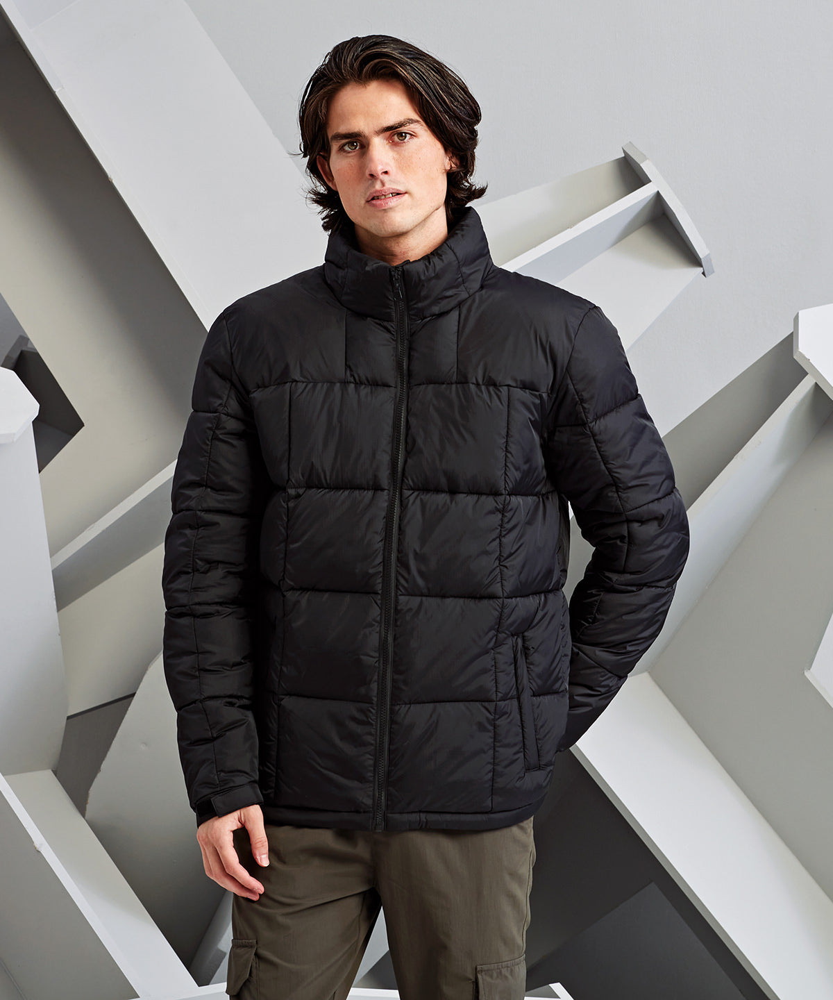 2786 TS048 Fourteener box quilt jacket